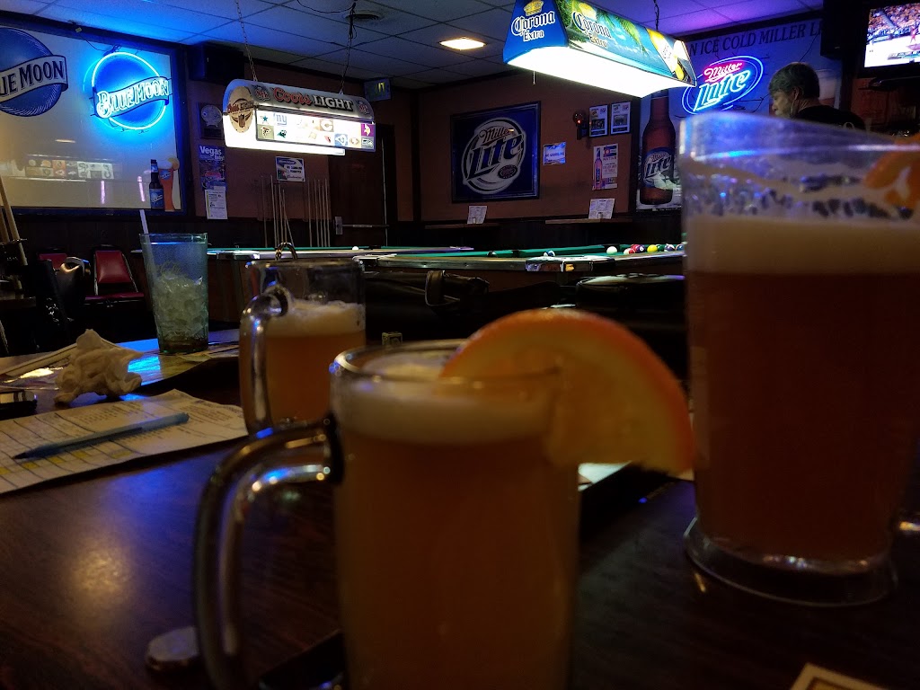 Spectators Sports Grill | restaurant | 1002 Constitution Rd, Pueblo, CO 81001, USA | 7195446111 OR +1 719-544-6111