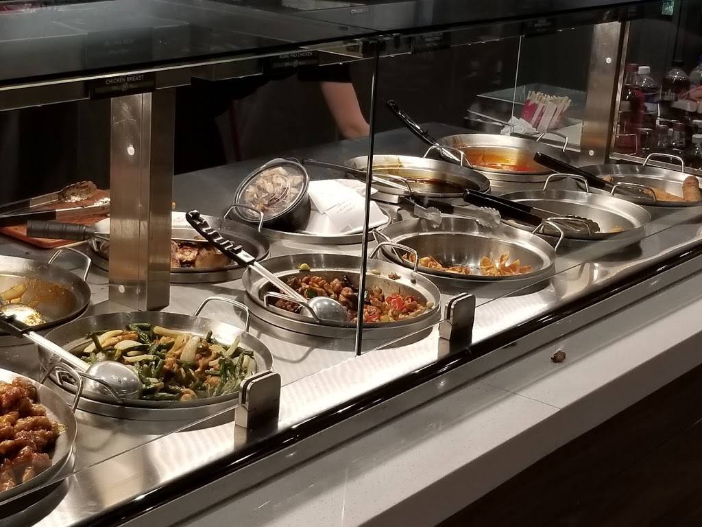 Panda Express | restaurant | 601 E Sunset Dr, Waukesha, WI 53189, USA | 2624463181 OR +1 262-446-3181