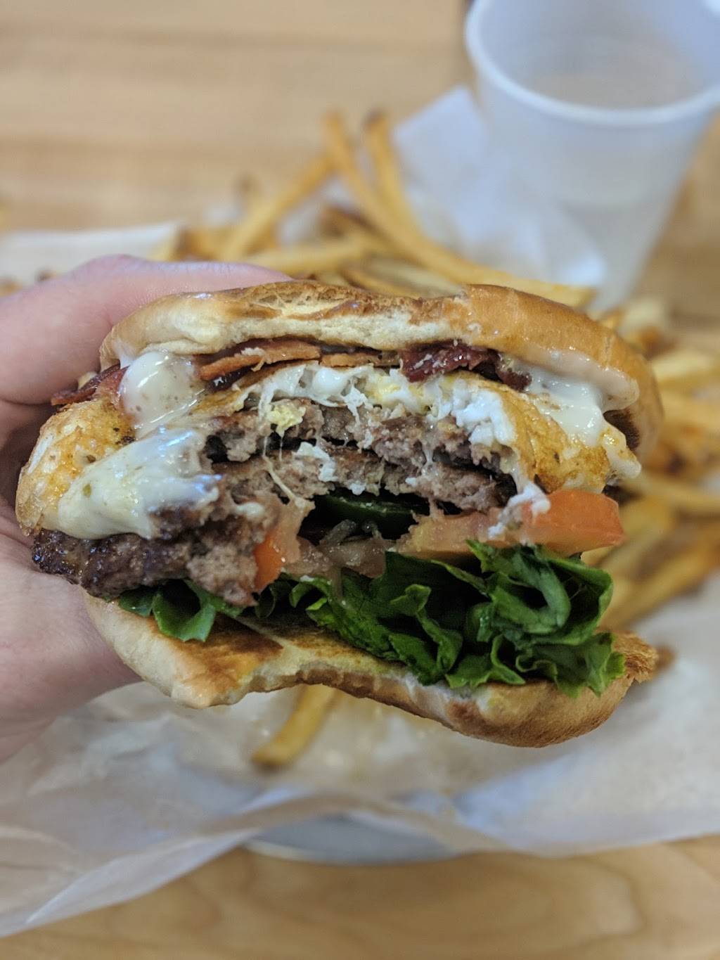 Meatheads | restaurant | 3304 N Western Ave, Chicago, IL 60618, USA | 7735255300 OR +1 773-525-5300