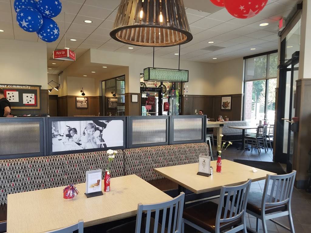 Chick-fil-A North Point Village Center | restaurant | 1494 North Point Village Center, Reston, VA 20194, USA | 7034811725 OR +1 703-481-1725