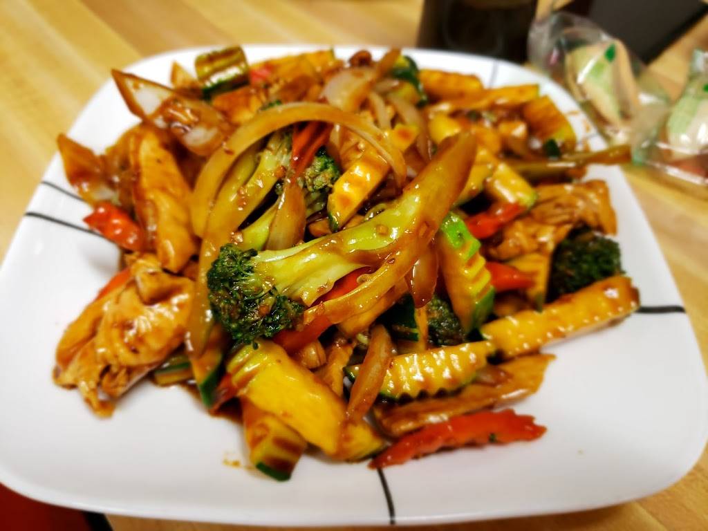 Chen Golden Palace | restaurant | 530 N 2nd St, El Cajon, CA 92021, USA | 6194422541 OR +1 619-442-2541