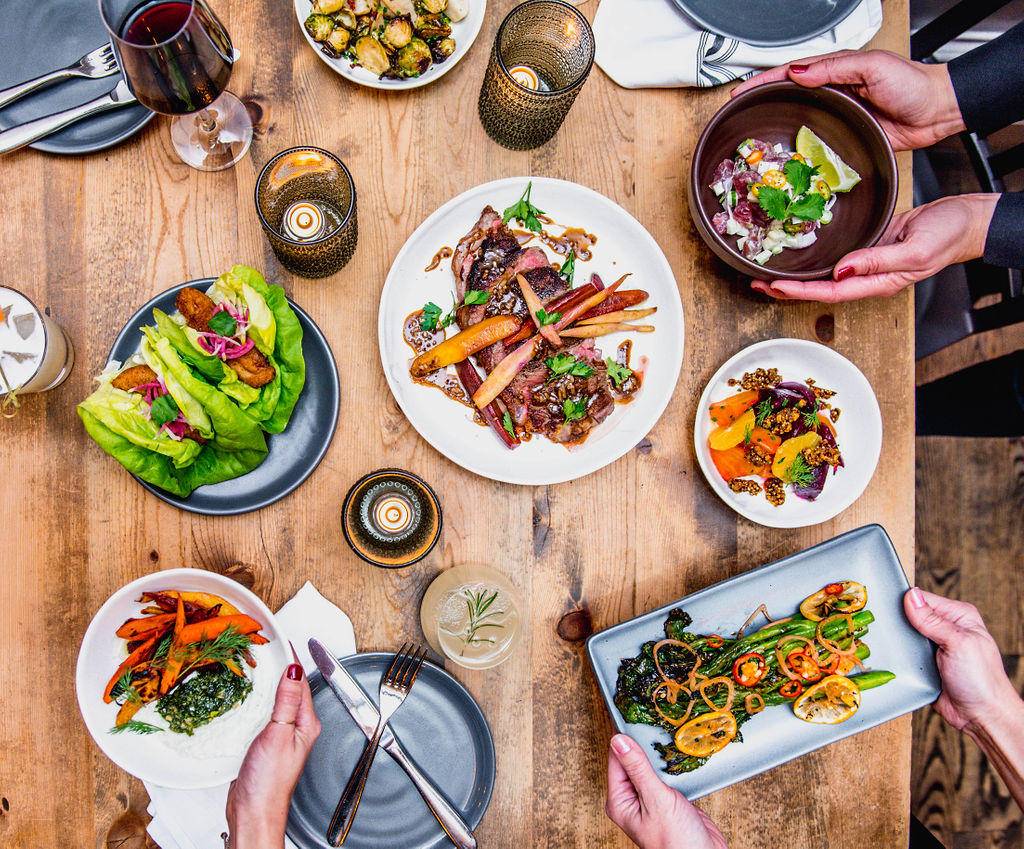 Hedge Row American Bistro | restaurant | 350 Massachusetts Ave Suite 150, Indianapolis, IN 46204, USA | 3176432750 OR +1 317-643-2750