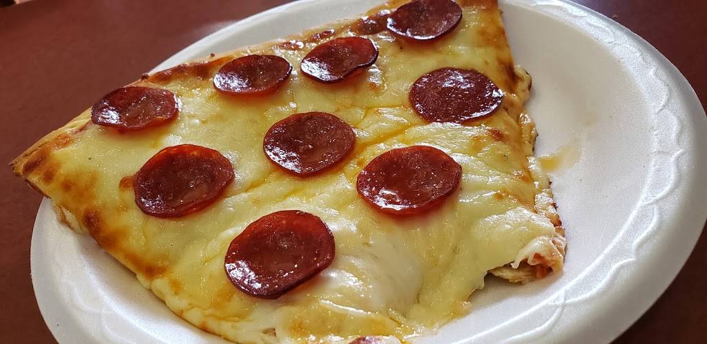 PizzaPapalis of Rivertown | restaurant | 3171 E Jefferson Ave, Detroit, MI 48226, USA | 3132597272 OR +1 313-259-7272