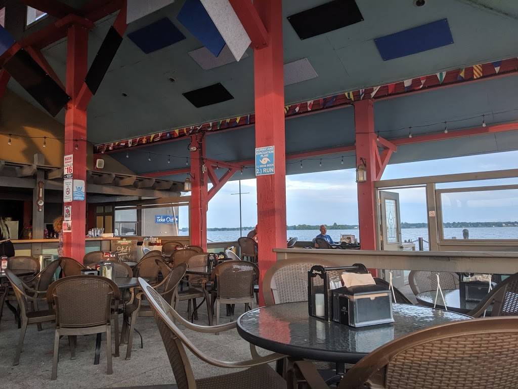 Pier Patio & BBQ | restaurant | 1 S Front St, Belleville, ON K8N 5K7, Canada | 6139689494 OR +1 613-968-9494