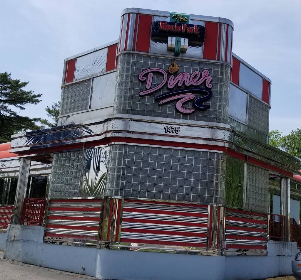 Menlo Park Diner | restaurant | 1475 US-1, Edison, NJ 08837, USA | 7324941760 OR +1 732-494-1760