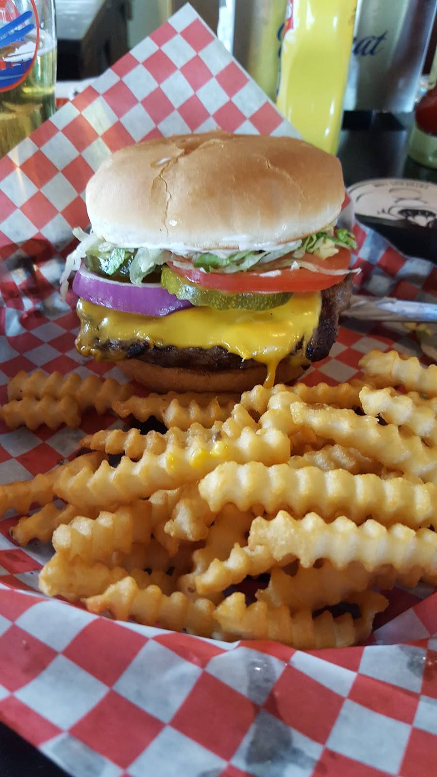 CBCB Bar & Grill | restaurant | 2495 Commons Blvd # A1, Beavercreek, OH 45431, USA | 9374263287 OR +1 937-426-3287