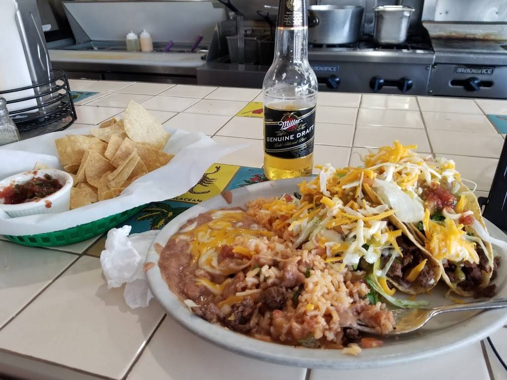 COCORENOS | restaurant | 3400 E Broadway, Long Beach, CA 90803, USA | 5624389381 OR +1 562-438-9381