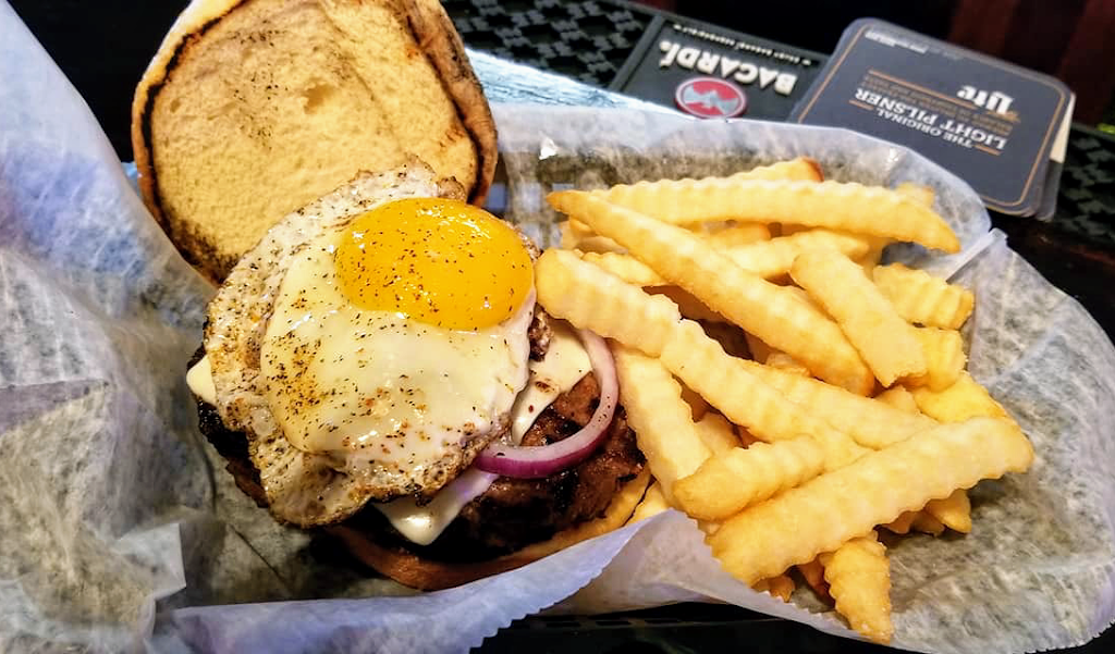 The Bunker Bar & Grill | restaurant | 216 Main St, West Chicago, IL 60185, USA | 6305200185 OR +1 630-520-0185