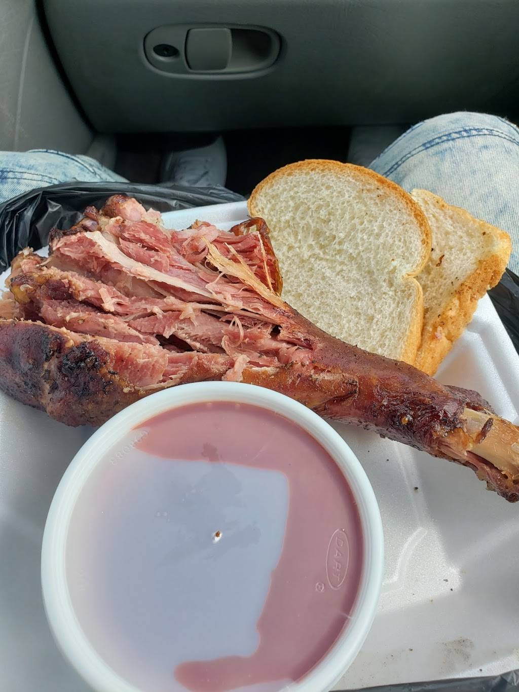 PTS Barbecue | restaurant | 601 S 9th St, Springfield, IL 62703, USA | 2177617431 OR +1 217-761-7431