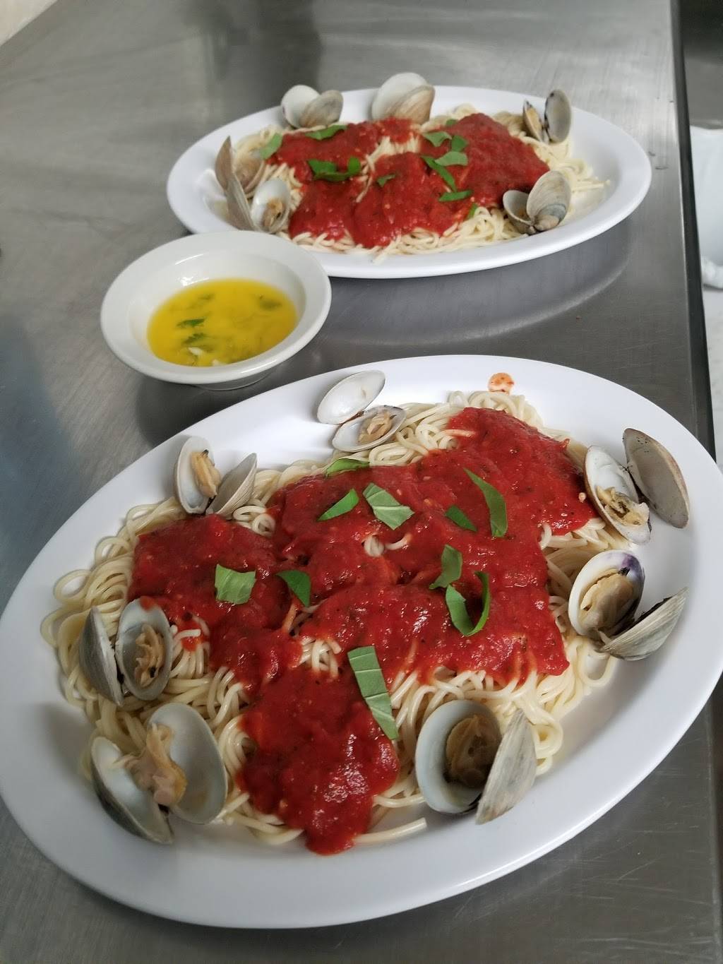 Pomodoro Italian Deli | restaurant | 114 E Howard St, Live Oak, FL 32064, USA | 3863300132 OR +1 386-330-0132