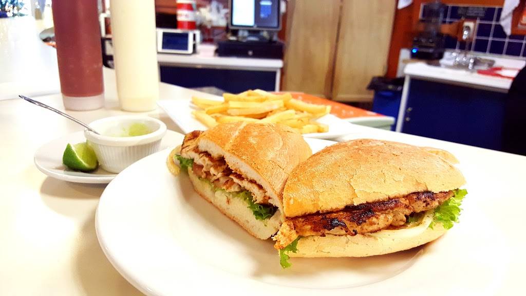 Tricolory | restaurant | 847 2nd Ave, Elizabeth, NJ 07202, USA | 9082897004 OR +1 908-289-7004