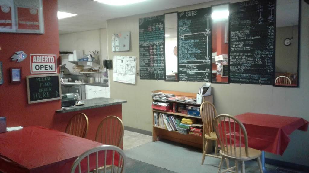 Towne Square Pizza | restaurant | 135 E Main St, Pinckney, MI 48169, USA | 7348785770 OR +1 734-878-5770