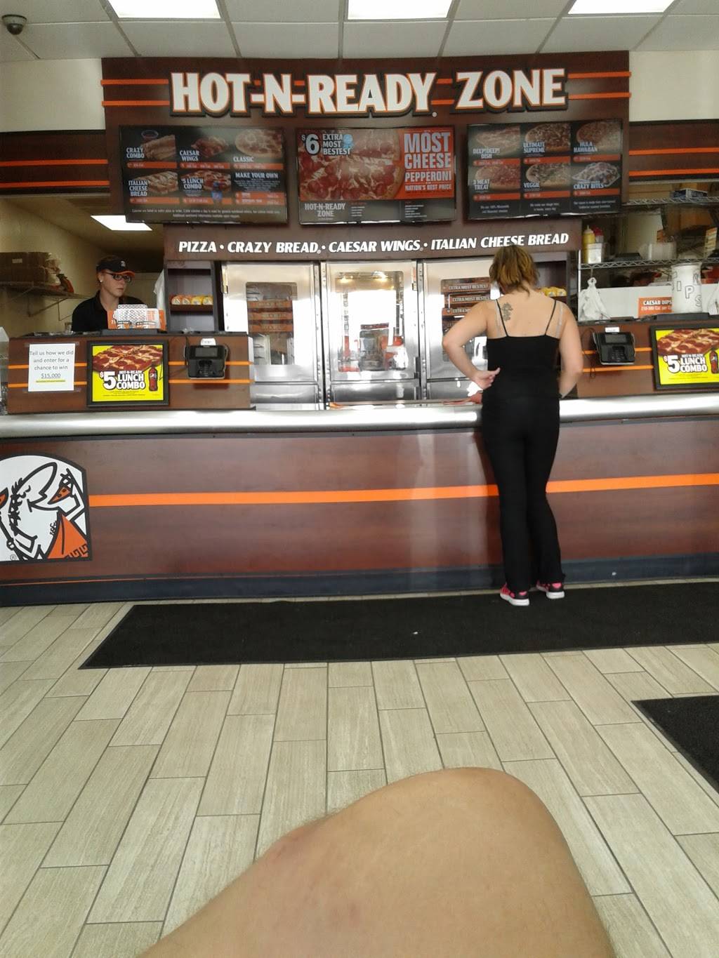 Little Caesars Pizza | meal takeaway | 1926 US-19, Holiday, FL 34691, USA | 7279379977 OR +1 727-937-9977