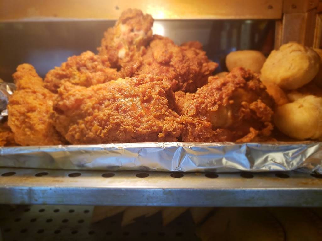 Sun City Caribbean & American Restaurant Better Food, Better Ser | restaurant | 6201 Memorial Dr, Stone Mountain, GA 30083, USA | 7707555897 OR +1 770-755-5897