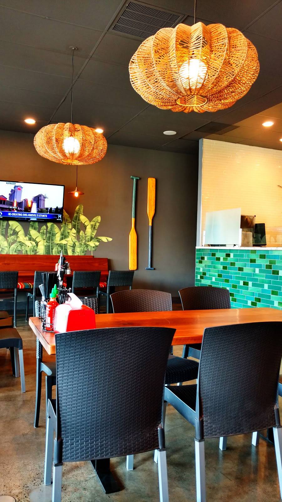 PHO Vallejo Noodle House | restaurant | 908 Admiral Callaghan Ln, Vallejo, CA 94591, USA | 7075575427 OR +1 707-557-5427