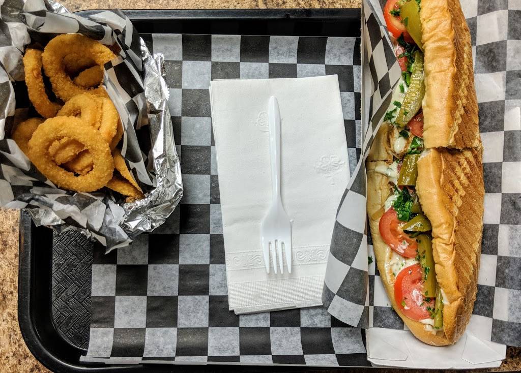 Saads Halal Restaurant | restaurant | 4500 Walnut St, Philadelphia, PA 19139, USA | 2152227223 OR +1 215-222-7223