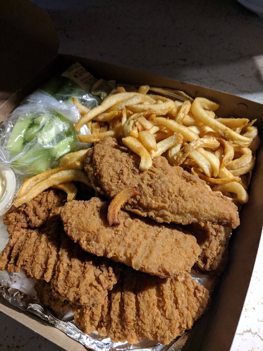 Gandys | restaurant | 1203 Cleveland Dr, Cheektowaga, NY 14225, USA | 7166333461 OR +1 716-633-3461