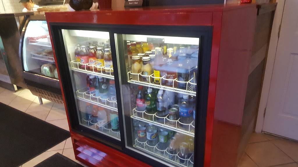 Giulias Cucina & Dessert | restaurant | 1611-13 Bay Ridge Pkwy, Brooklyn, NY 11204, USA | 7182592900 OR +1 718-259-2900