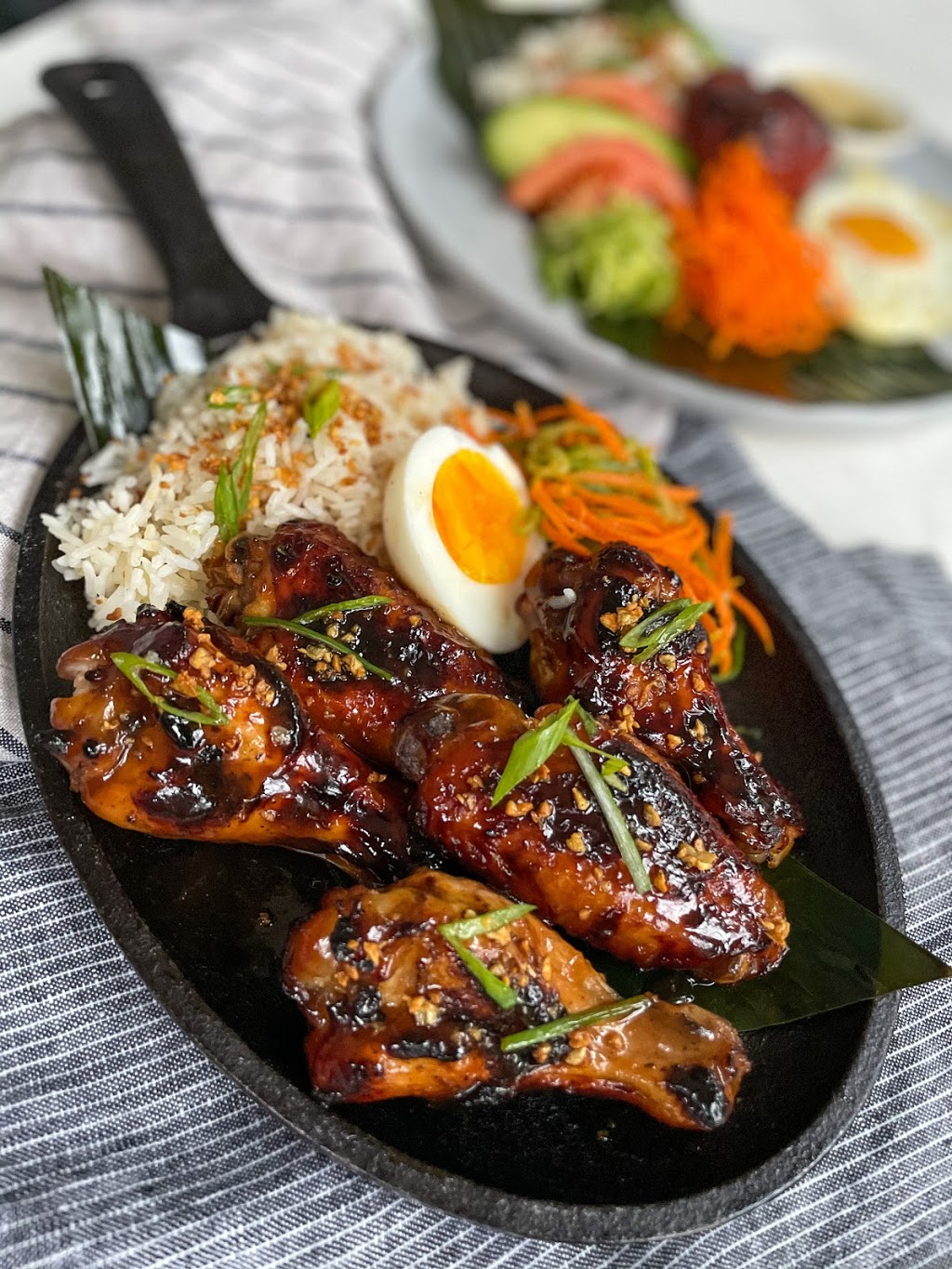 pig & fire | restaurant | 135 N Kedzie Ave, Chicago, IL 60612, USA | 3128833754 OR +1 312-883-3754