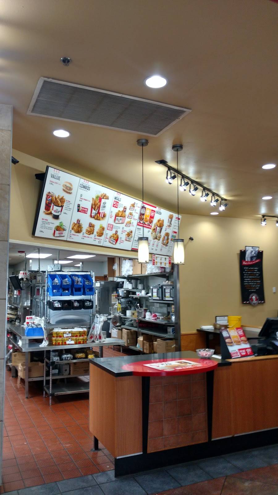 KFC | restaurant | 2851 W Henrietta Rd, Rochester, NY 14623, USA | 5854247050 OR +1 585-424-7050