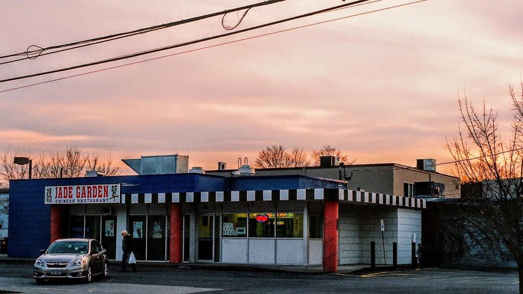 Jade garden | restaurant | 108 S Meadow St, Ithaca, NY 14850, USA | 6072728880 OR +1 607-272-8880