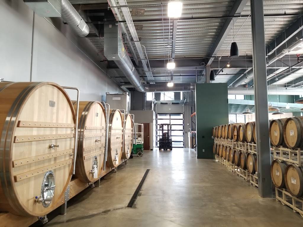 The Chamber by Wooden Robot - NoDa | restaurant | 416 E 36th St Suite 100, Charlotte, NC 28205, USA | 9809386200 OR +1 980-938-6200