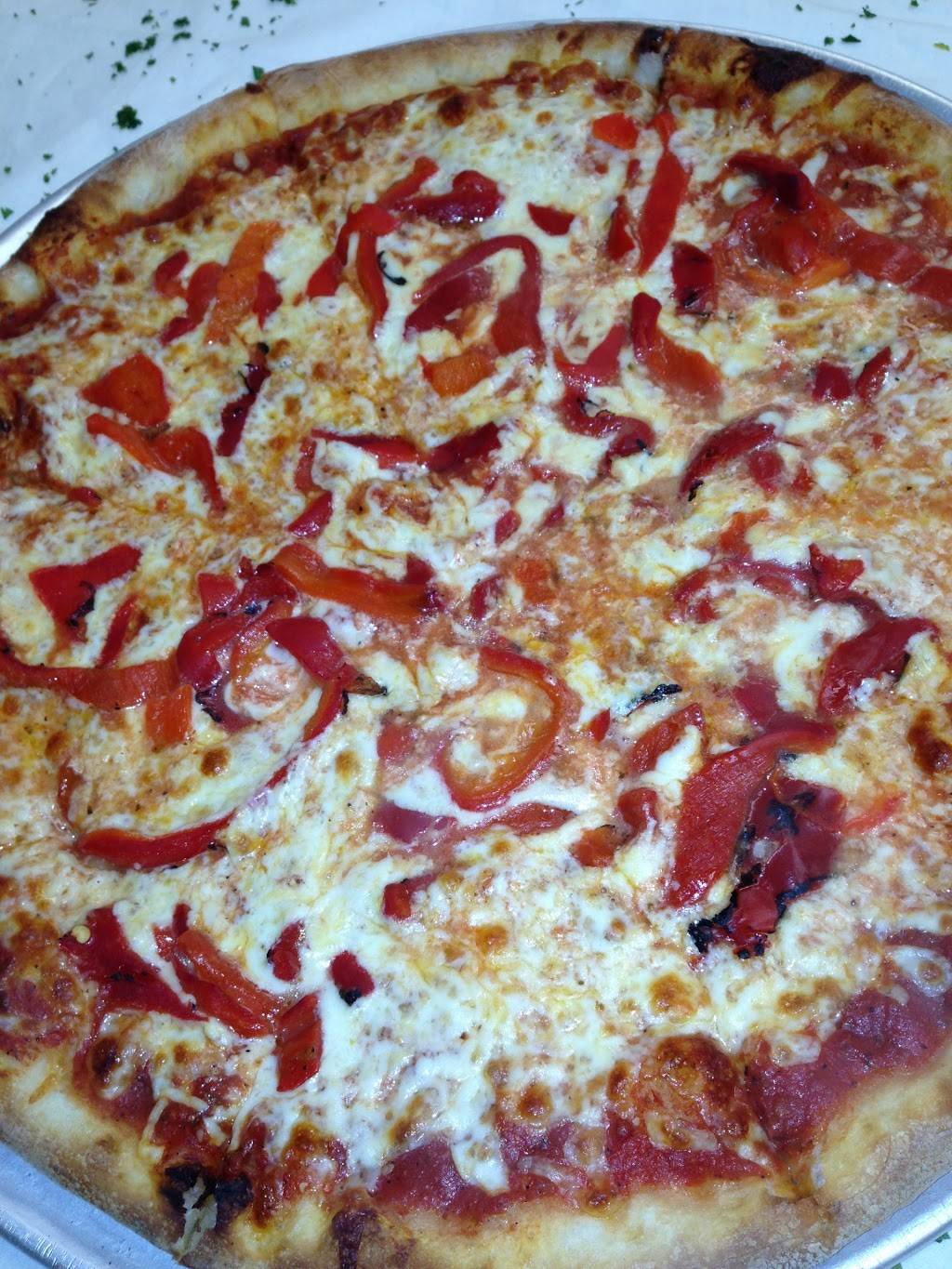 Tonys Place Italian Restaurant and Pizza | restaurant | 188 Baker St, West Roxbury, MA 02132, USA | 6173233550 OR +1 617-323-3550