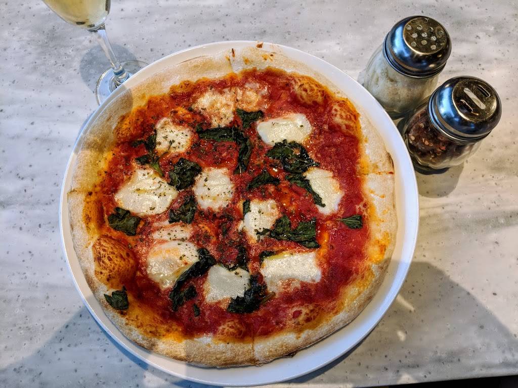 Flour & Barley - Brick Oven Pizza | restaurant | 2330 Kalakaua Ave #302, Honolulu, HI 96815, USA | 8088922993 OR +1 808-892-2993