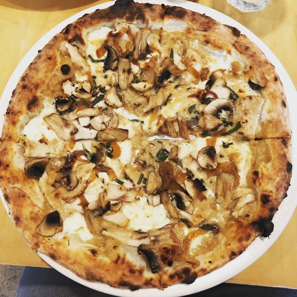 Bricks Neapolitan Pizza | restaurant | 407 2nd St #2, Hudson, WI 54016, USA | 7153777670 OR +1 715-377-7670