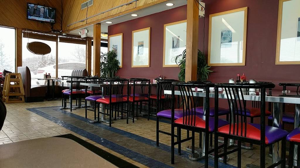 Nicks Place Coney Island | restaurant | 5720 Highland Rd # A, Waterford Twp, MI 48327, USA | 2486741777 OR +1 248-674-1777