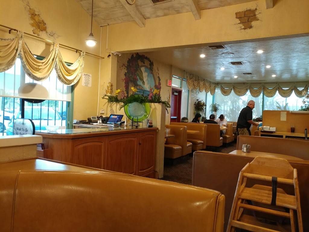 Lucys Mexican Restaurant | restaurant | 4151 N Sierra Way, San Bernardino, CA 92407, USA | 9098834638 OR +1 909-883-4638