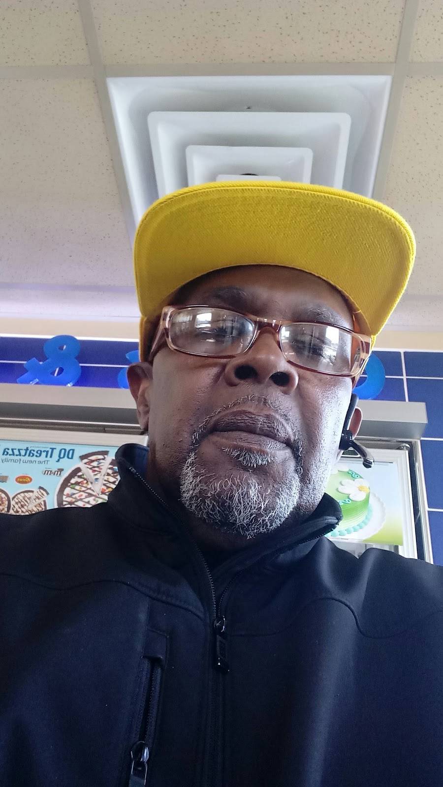 Dairy Queen Grill & Chill | restaurant | 29580 Gratiot Ave, Roseville, MI 48066, USA | 5867712775 OR +1 586-771-2775