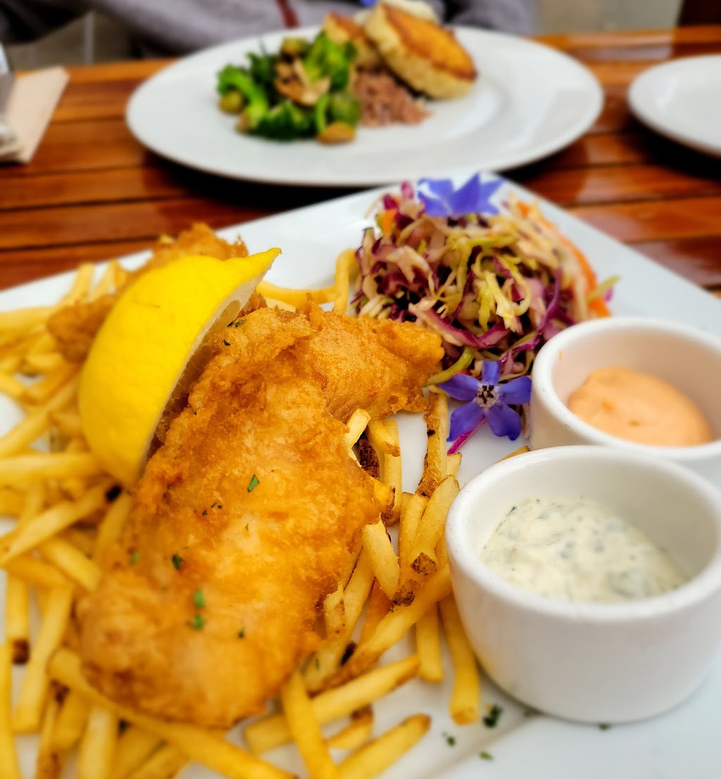 Ona Restaurant & Lounge | restaurant | 131 US-101, Yachats, OR 97498, USA | 5415476627 OR +1 541-547-6627