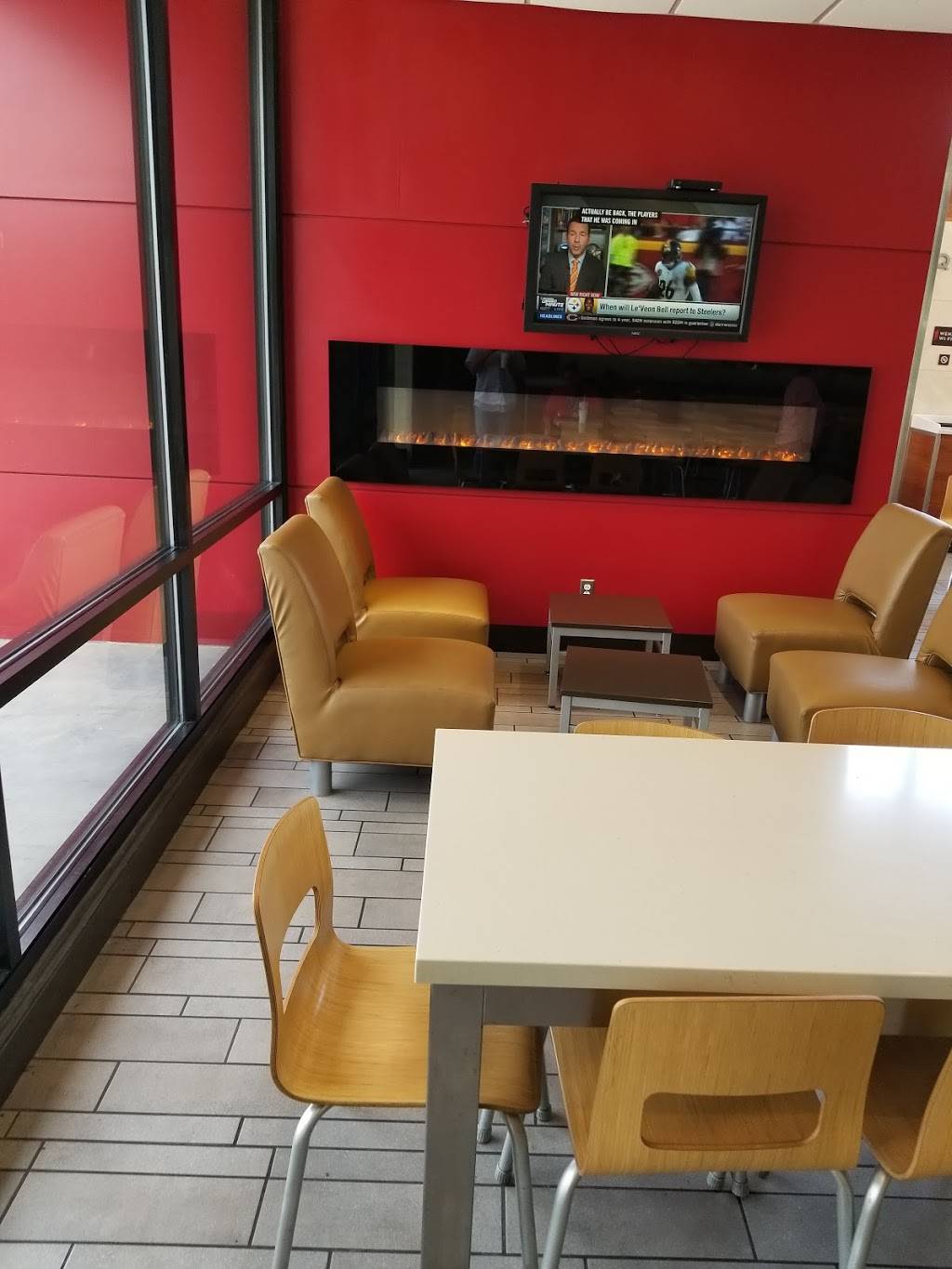 Wendys | restaurant | 9535 Culebra Rd, San Antonio, TX 78251, USA | 2102561595 OR +1 210-256-1595