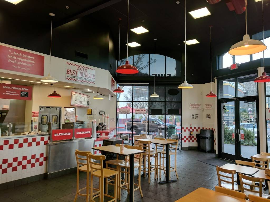 Five Guys | meal takeaway | 100 Crescent Dr, Pleasant Hill, CA 94523, USA | 9256098400 OR +1 925-609-8400