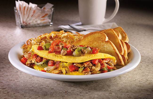 Dennys | restaurant | 7400 W Chandler Blvd, Chandler, AZ 85226, USA | 4809408882 OR +1 480-940-8882