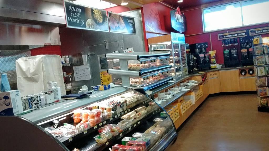 Corner Store | meal takeaway | 1824 W Lakeshore Dr, Waco, TX 76708, USA | 2542960136 OR +1 254-296-0136