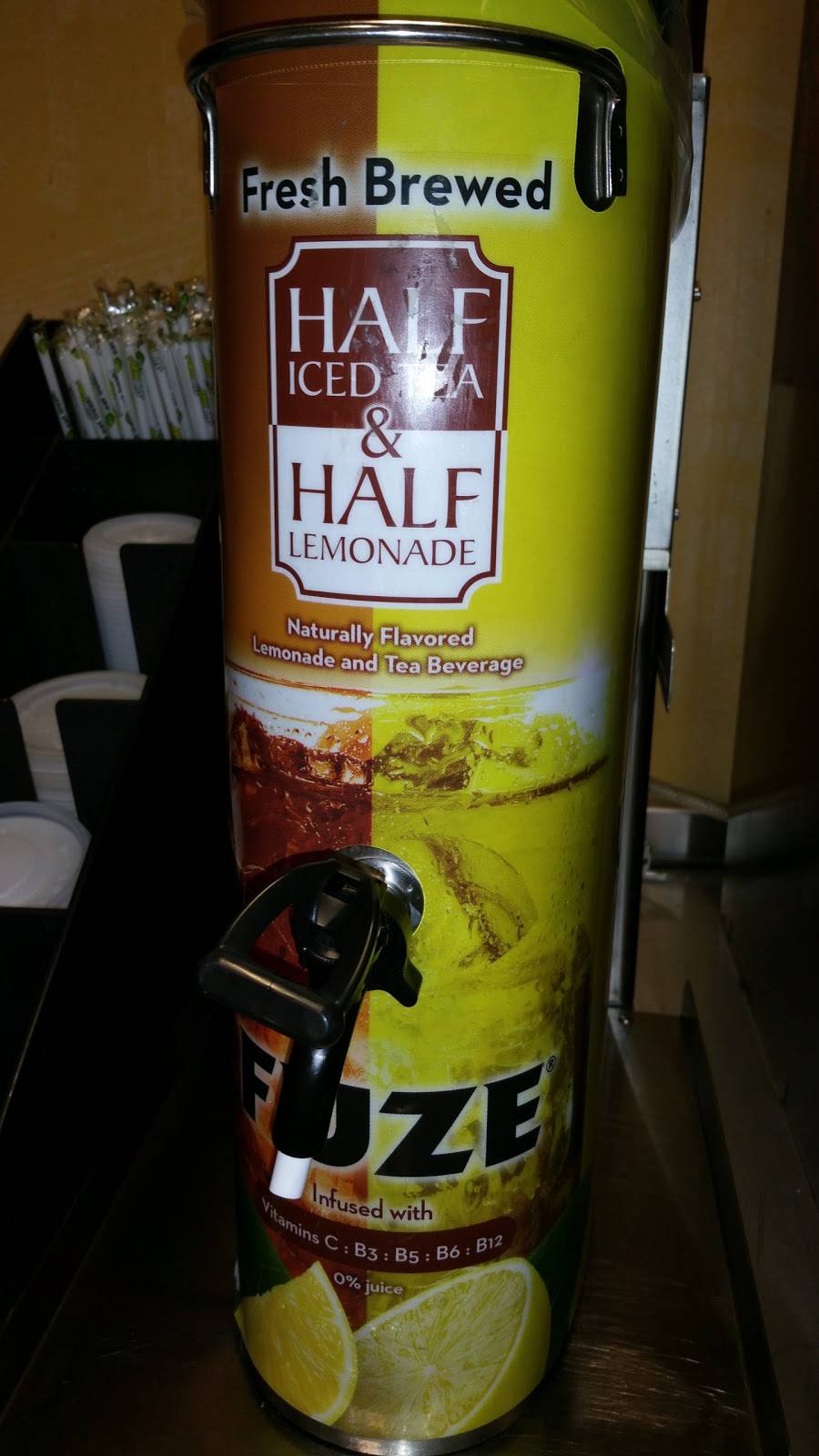 Subway Restaurants | restaurant | 5501 Plainfield Rd, Countryside, IL 60525, USA | 7084827823 OR +1 708-482-7823