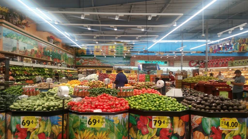 Vallarta Supermarkets | bakery | 13820 Foothill Blvd, Sylmar, CA 91342, USA | 8183627577 OR +1 818-362-7577