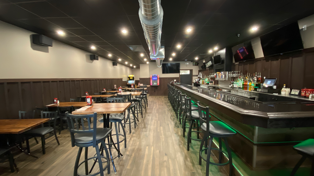 The Crest Room | restaurant | 706 Westfield St, West Springfield, MA 01089, USA | 4137397700 OR +1 413-739-7700