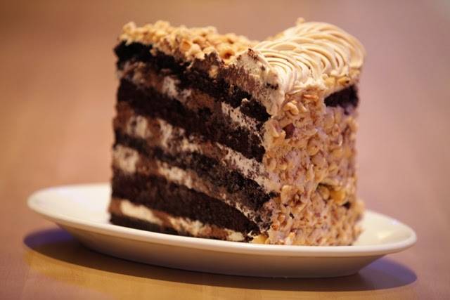 Hugos Frog Bar & Chop House | restaurant | 3000 S River Rd, Des Plaines, IL 60018, USA | 8477685200 OR +1 847-768-5200