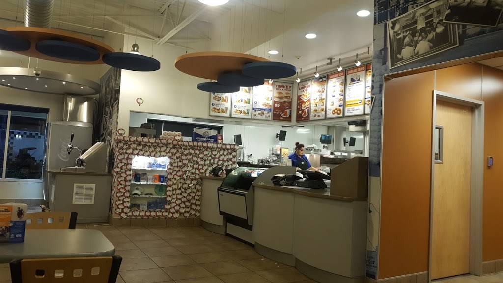 White Castle | restaurant | 1701 E Spring St, New Albany, IN 47150, USA | 8129457864 OR +1 812-945-7864