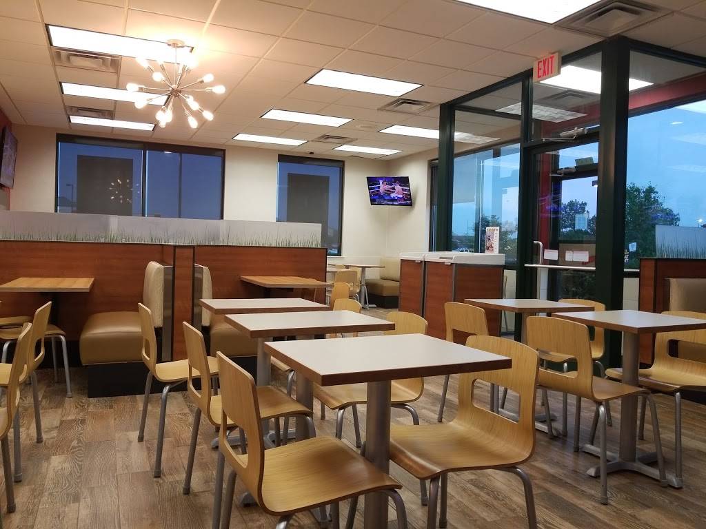 Wendys | restaurant | 8601 Andermatt Dr, Lincoln, NE 68526, USA | 4024861818 OR +1 402-486-1818