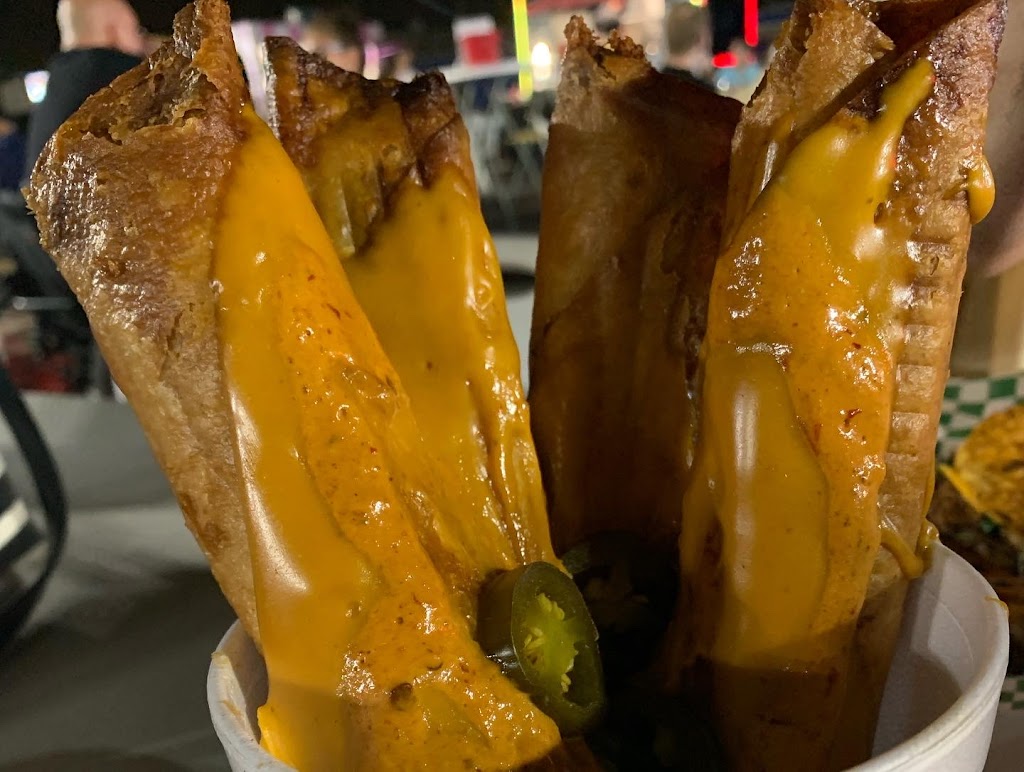 Naughty Tacos | restaurant | 4312 W Cactus Rd Suite 10, Phoenix, AZ 85304, USA | 6023002291 OR +1 602-300-2291