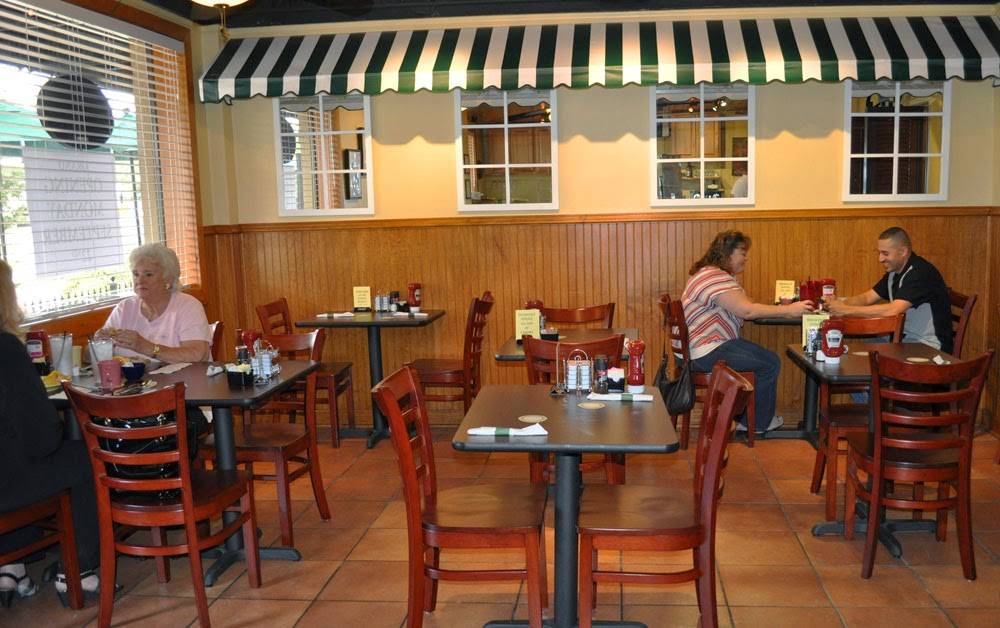 Carries Winter Park Cafe | restaurant | 240 N Pennsylvania Ave, Winter Park, FL 32789, USA | 4076280068 OR +1 407-628-0068