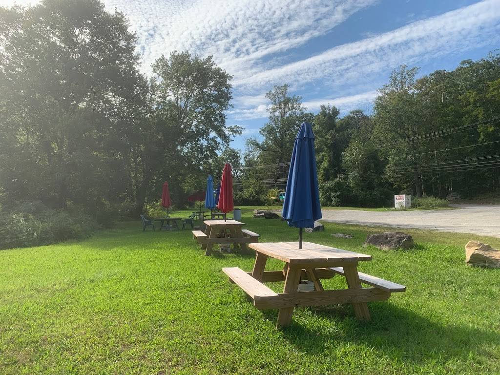 Apizza Grande Deep River | restaurant | 497 Winthrop Rd, Deep River, CT 06417, USA | 8603224597 OR +1 860-322-4597