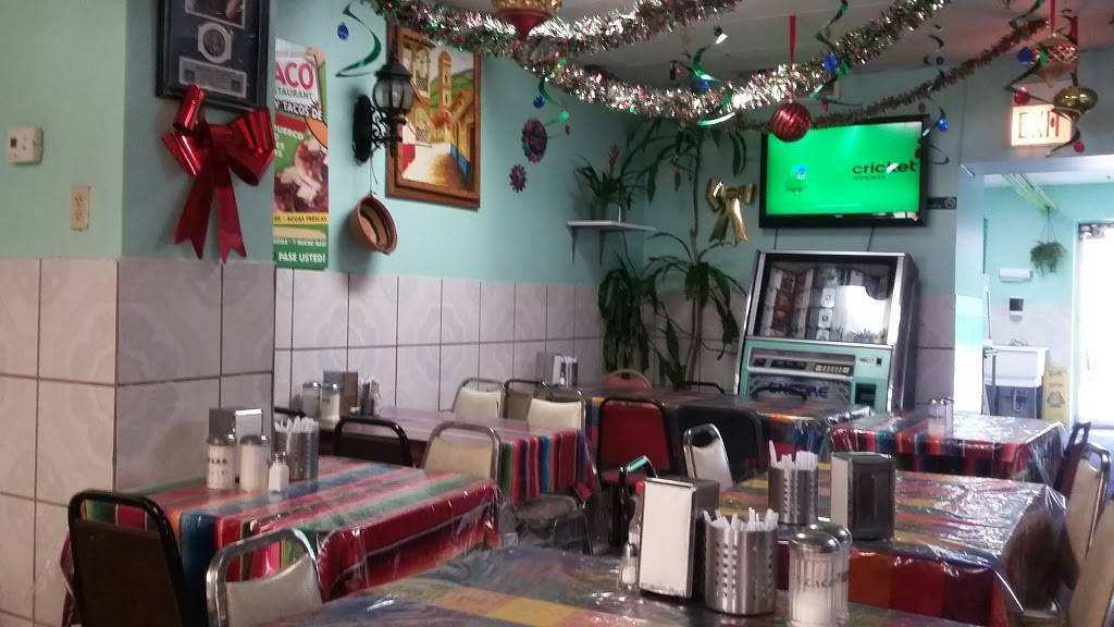 Victor Bueno | restaurant | 2057 W Cermak Rd, Chicago, IL 60608, USA | 7733765109 OR +1 773-376-5109