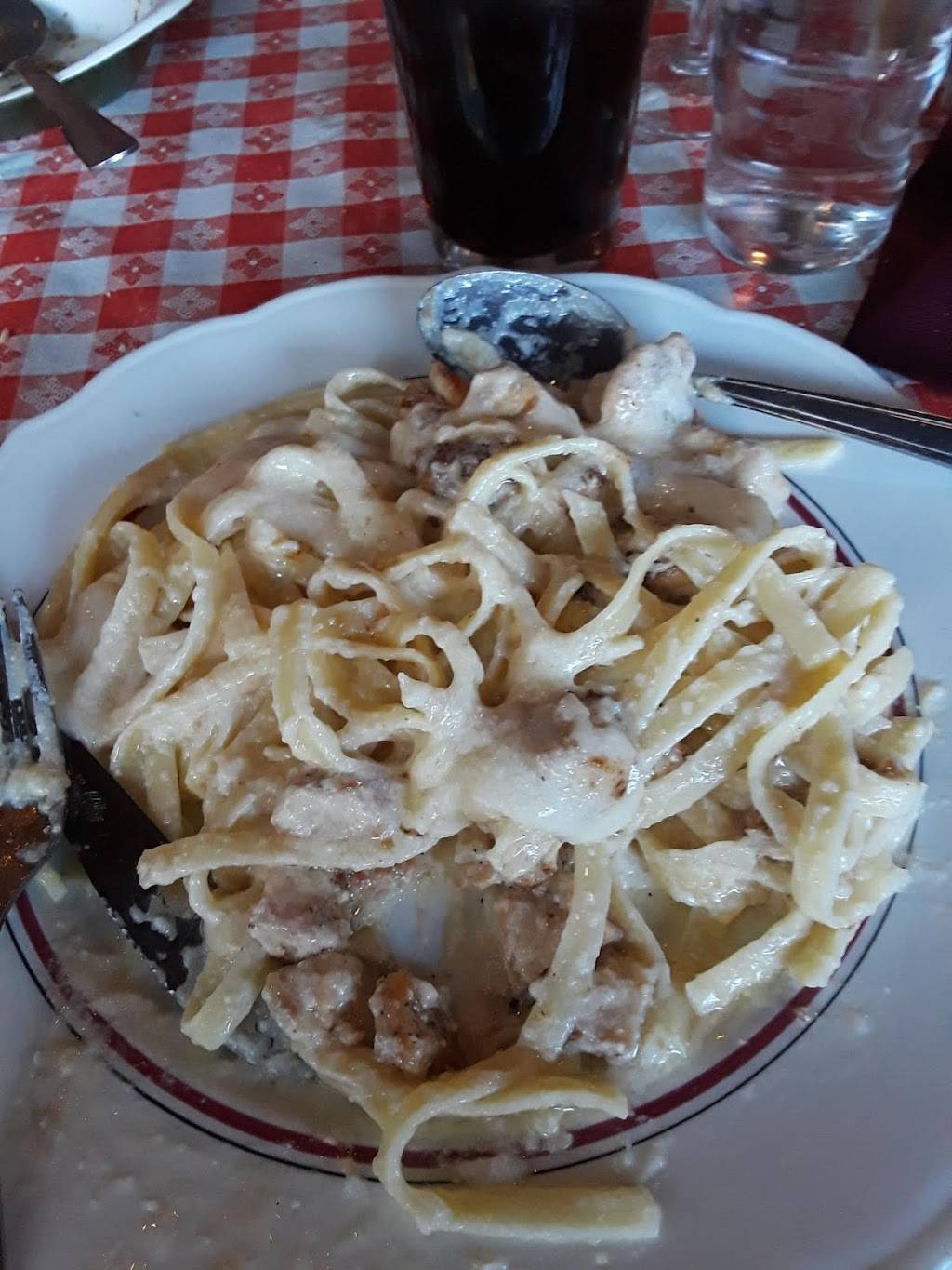 Giorgios Restaurant | restaurant | 25 Grant Ave, Healdsburg, CA 95448, USA | 7074331106 OR +1 707-433-1106