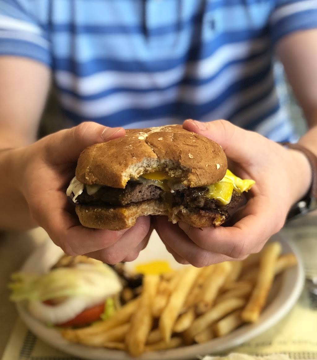 Breakfast Station | restaurant | 9342 Oakhurst Rd, Seminole, FL 33776, USA | 7273306094 OR +1 727-330-6094