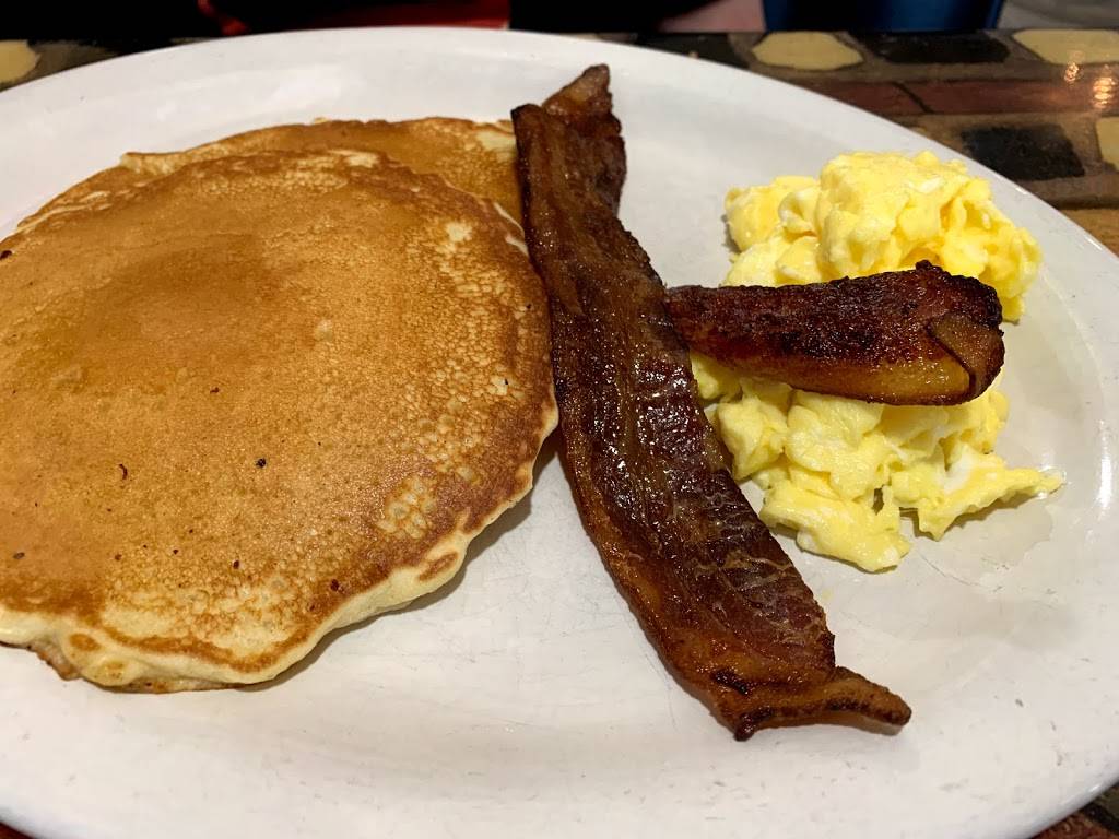 Day Break Cafe Tarpon Springs | restaurant | 1981 N Pinellas Ave, Tarpon Springs, FL 34689, USA | 7279403136 OR +1 727-940-3136